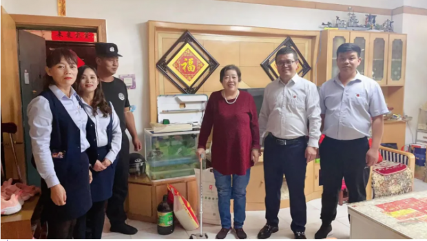 ����ο�������� ͨ���ذ�ů����